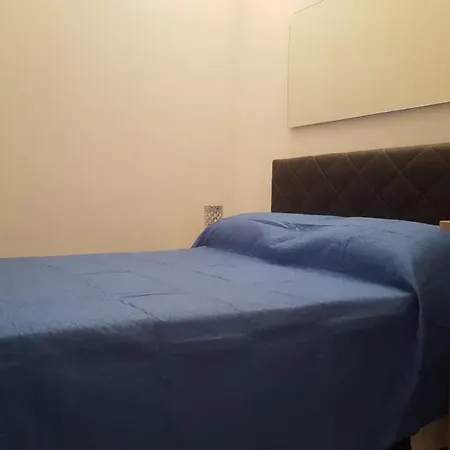 Nuova Aurora Rent 招待所