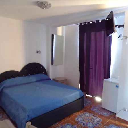 Nuova Aurora Rent 4*