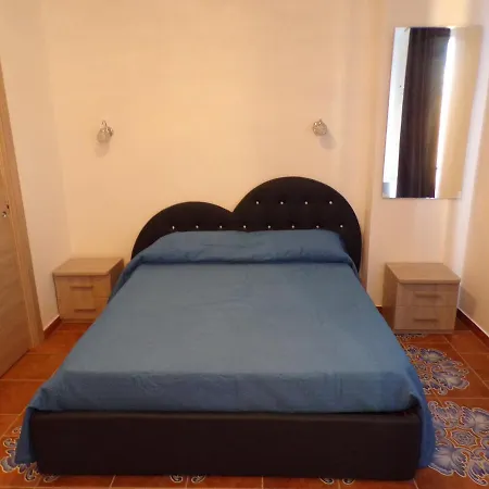 Nuova Aurora Rent 4*
