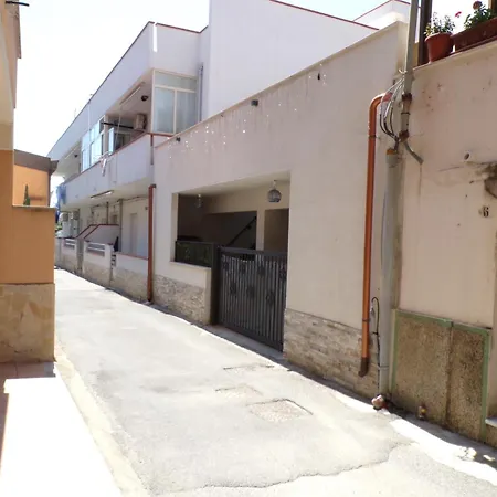 Nuova Aurora Rent * Roccalumera