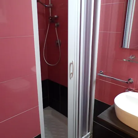 Pensión Nuova Aurora Rent *